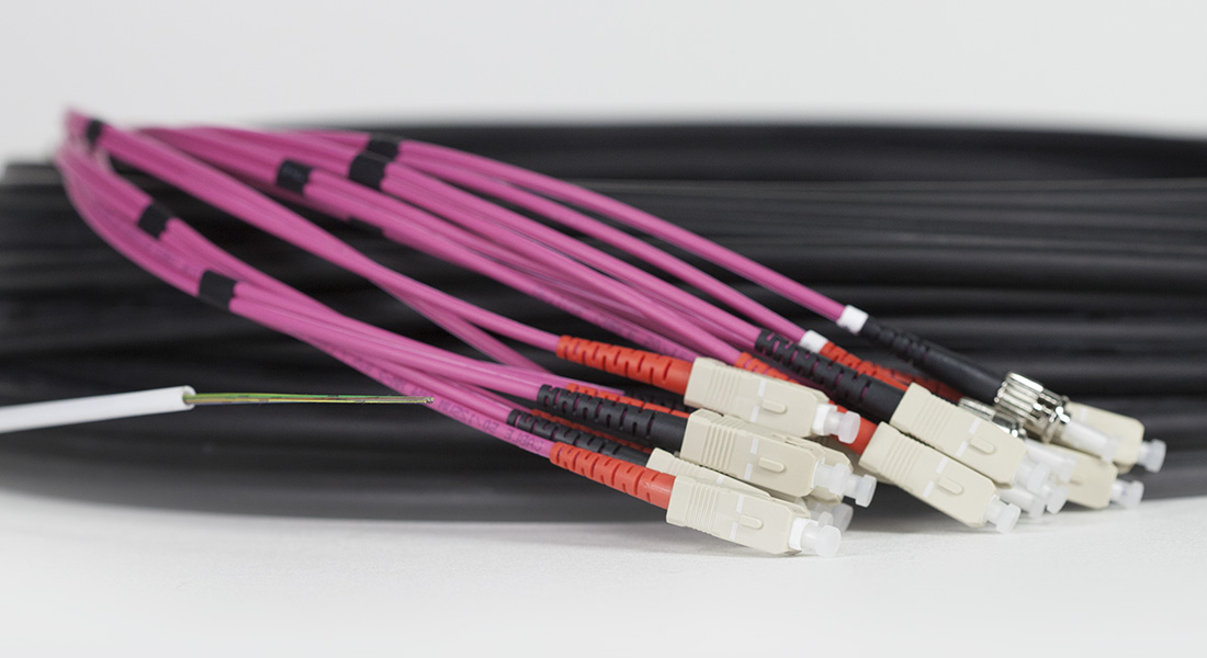 Trunk cables and confectioned installation cables